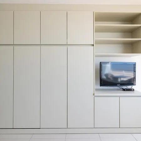 Seaview Type Rotterdam 6p - Comfortabele Flat Met Aparte Slaaphoek Direct Aan Het Strand, Op De Verkeersvrije Zeedijk *